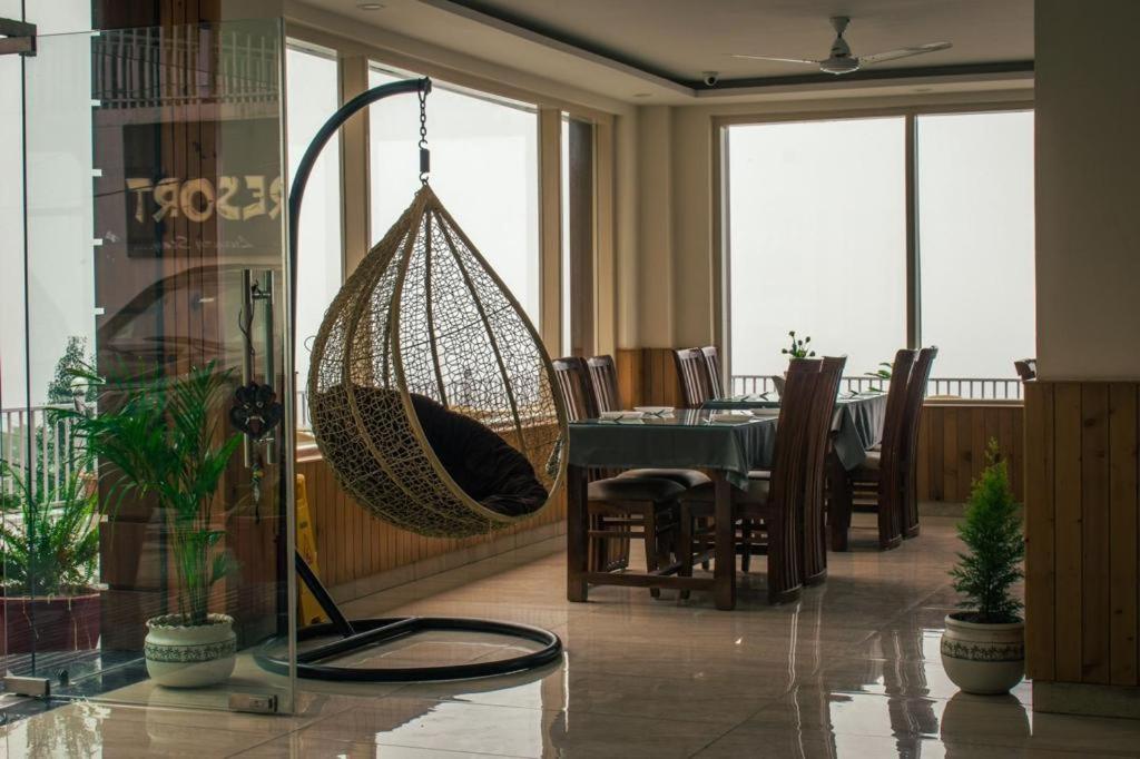 High Sky Resort แมคลอยด์กันจ์ ภายนอก รูปภาพ